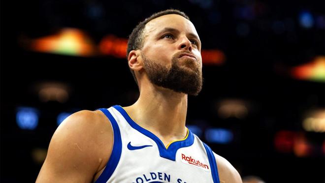 库里创附加赛得分纪录 勇士附加赛再遭败北